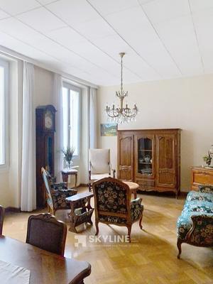 Appartement - 104 m² - 4 pièces