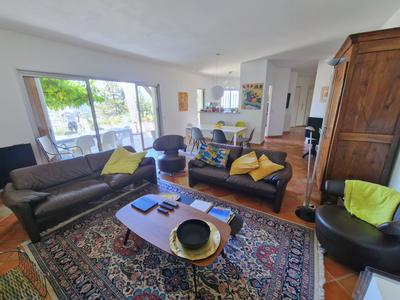 Maison - 145 m² - 6 pièces