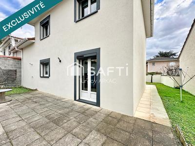 Maison - 91 m² - 4 pièces