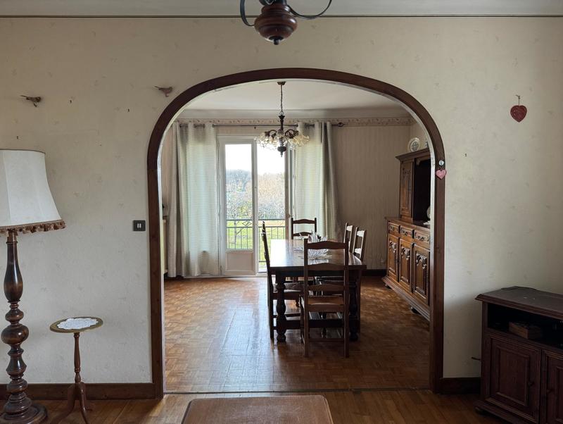 Maison - 101 m² - 5 pièces