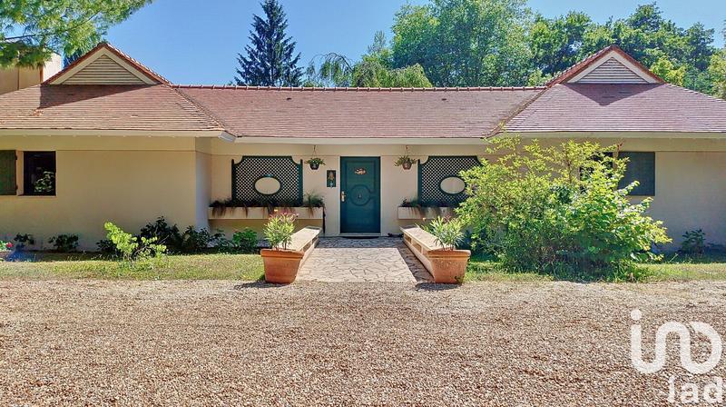 Maison de maîtres - 228 m² - 8 pièces