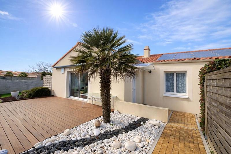 Maison - 105 m² - 5 pièces