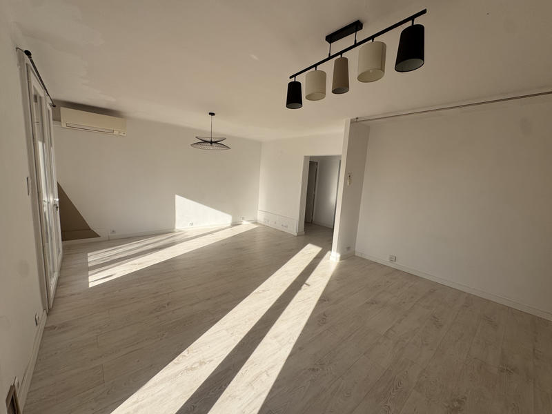 Appartement - 70 m² - 4 pièces