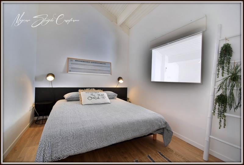 Maison - 225 m² - 10 pièces