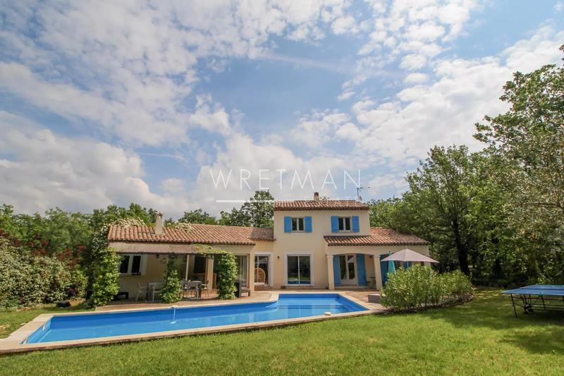Villa - 198 m² - 7 pièces