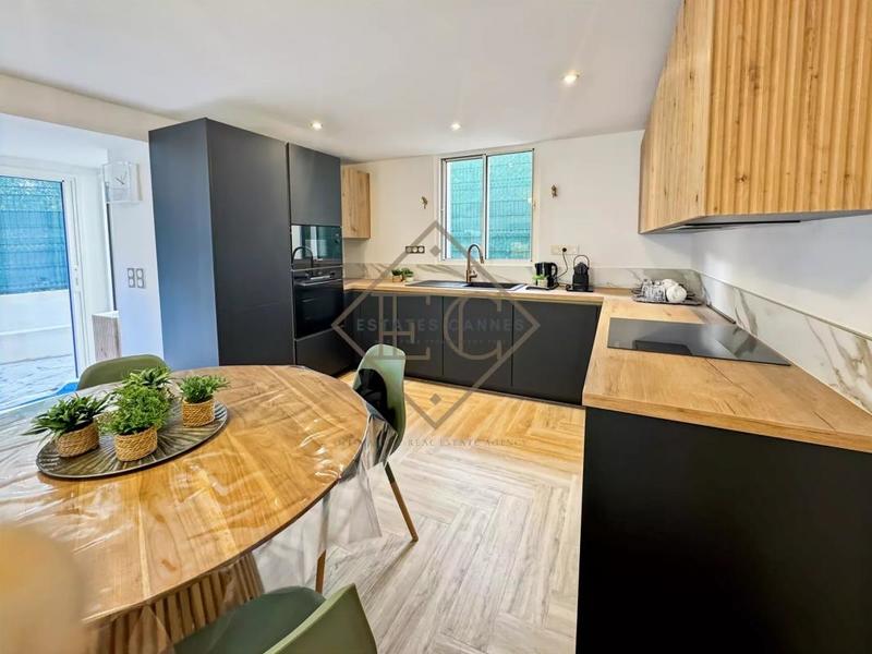 Maison de ville - 68 m² - 3 pièces