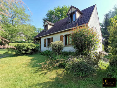 Maison traditionnelle - 113 m² - 5 pièces