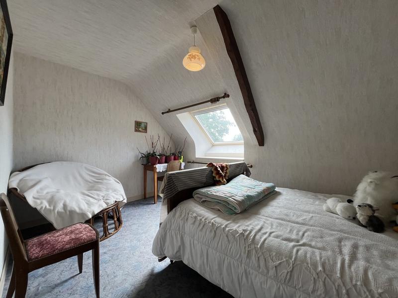 Maison - 228 m² - 10 pièces