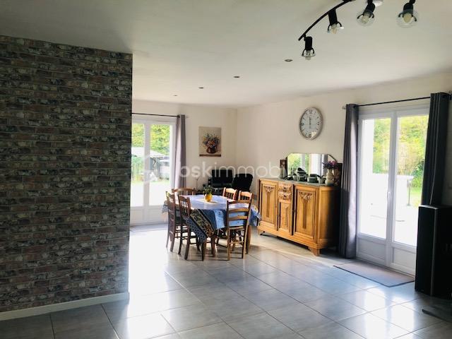 Maison - 110 m² - 6 pièces