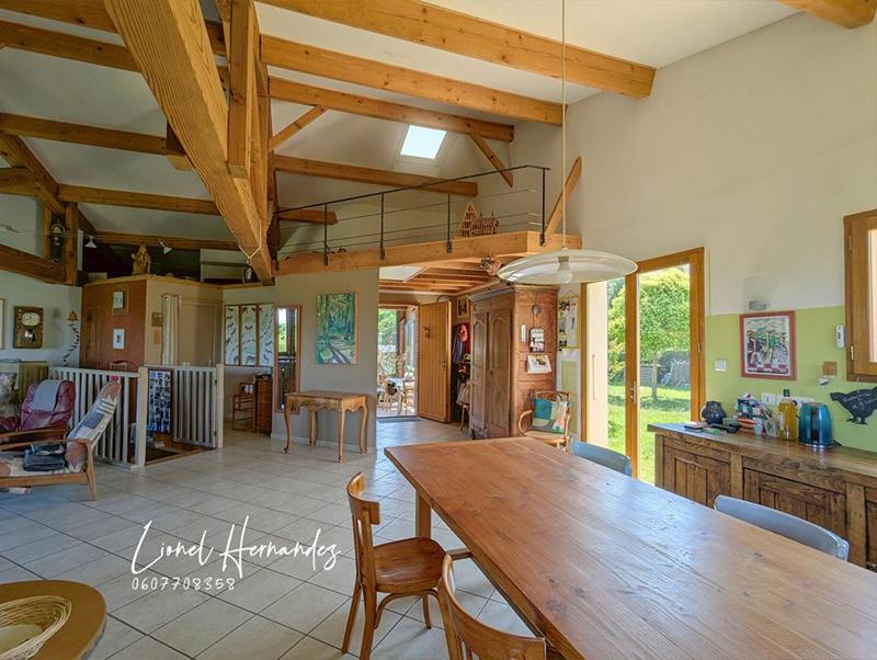 Maison - 136 m² - 5 pièces