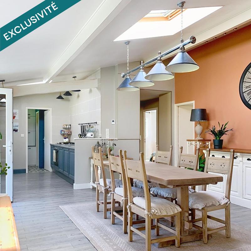 Maison - 121 m² - 5 pièces