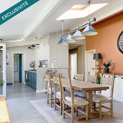 Maison - 121 m² - 5 pièces