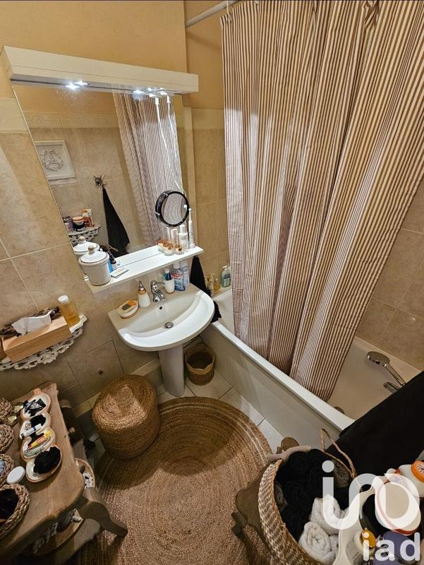 Appartement - 64 m² - 3 pièces