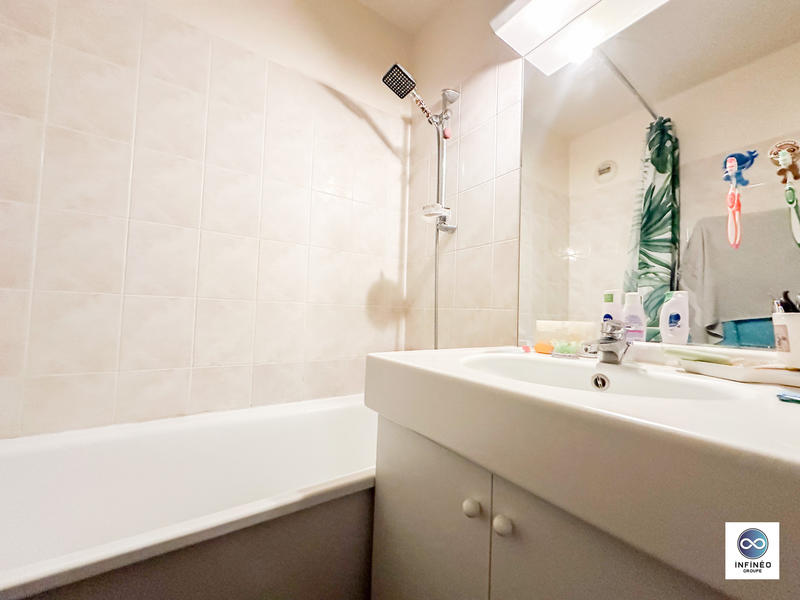 Appartement - 87 m² - 4 pièces