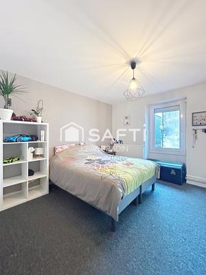 Maison de ville - 90 m² - 5 pièces