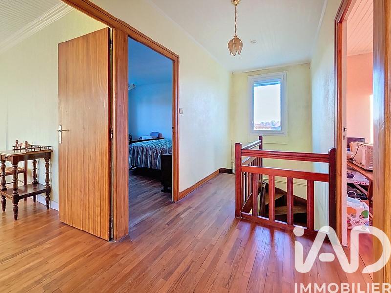 Maison - 96 m² - 5 pièces