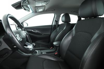 Hyundai i30 Fastback 1.4 t-GDi Creative 140 ch