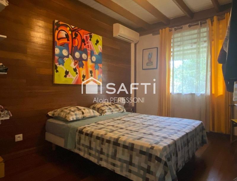 Maison - 164 m² - 6 pièces