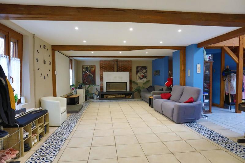 Maison - 424 m² - 14 pièces