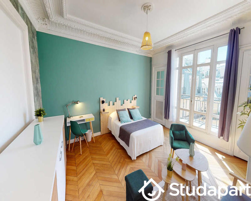 Chambre - 180 m² - 1 pièce