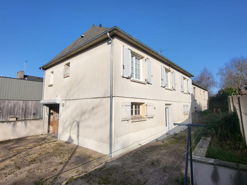Maison - 178 m² - 9 pièces