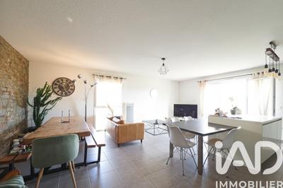 Appartement - 93 m² - 4 pièces