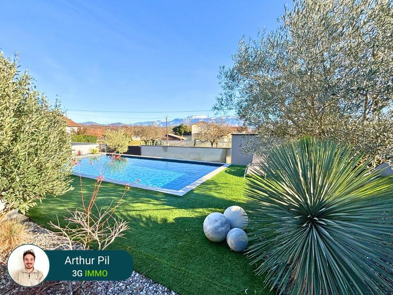 Maison - 145 m² - 4 pièces