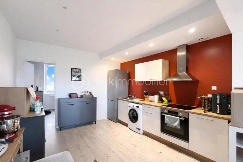 Appartement - 60 m² - 3 pièces