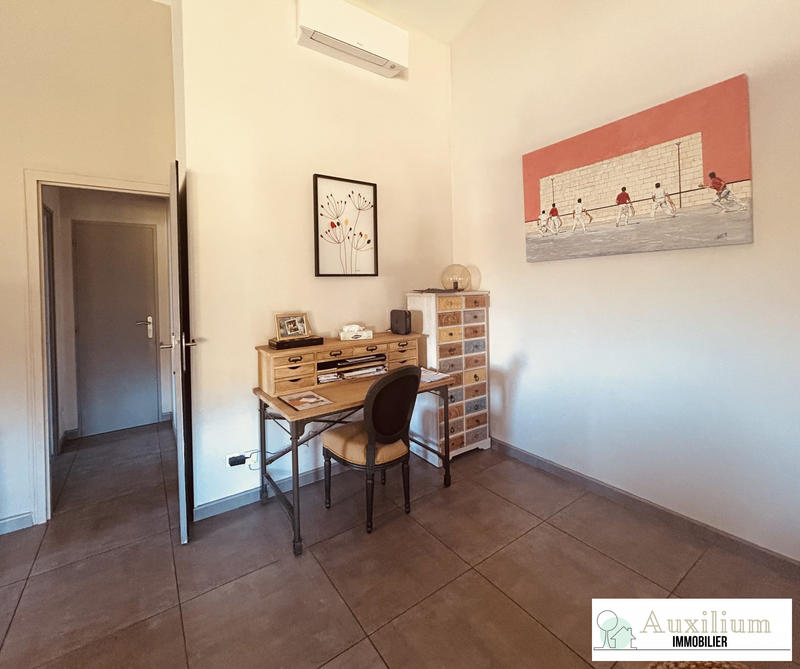 Villa - 174 m² - 6 pièces