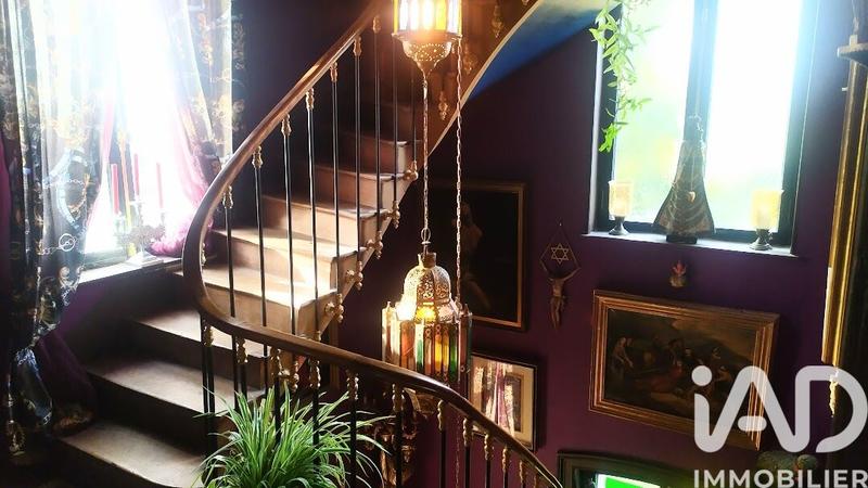 Maison - 600 m² - 14 pièces