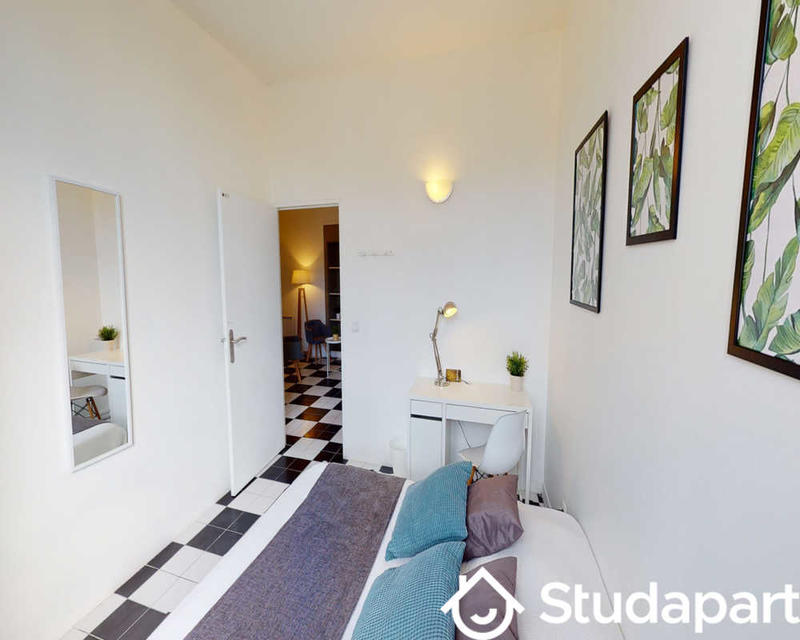 Chambre - 110 m² - 1 pièce