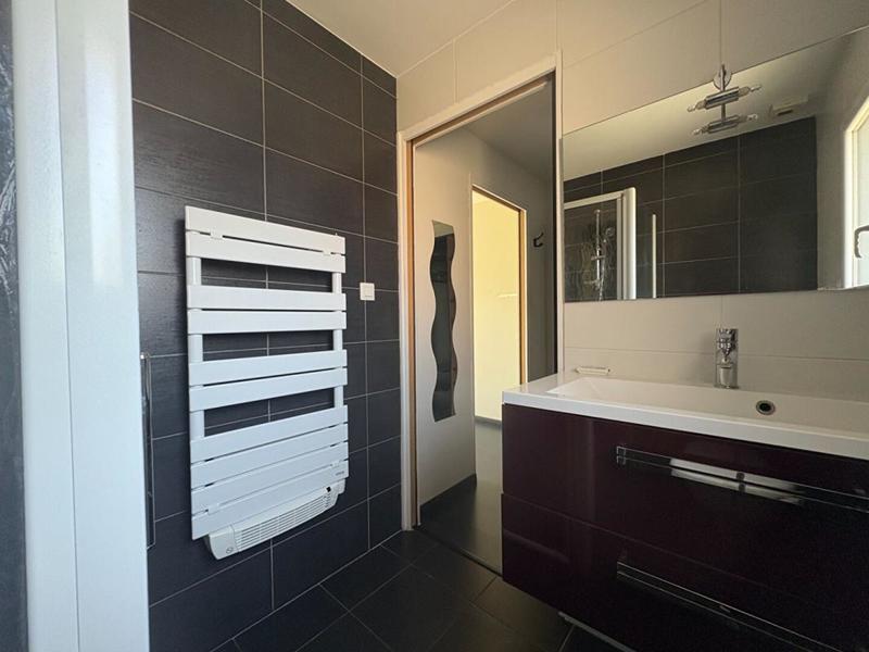 Maison - 122 m² - 6 pièces