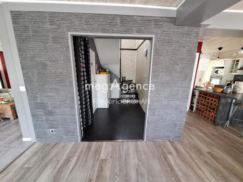 Maison - 174 m² - 6 pièces