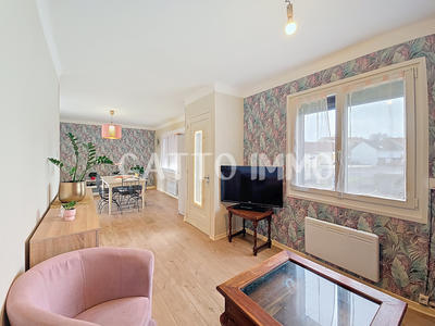 Maison - 76 m² - 4 pièces