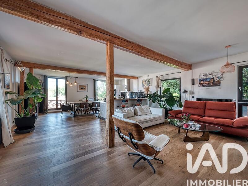 Maison - 147 m² - 6 pièces