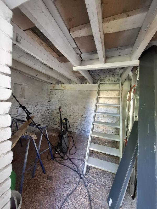 Maison - 93 m² - 5 pièces