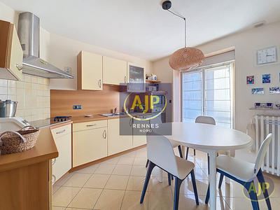 Maison - 135 m² - 6 pièces