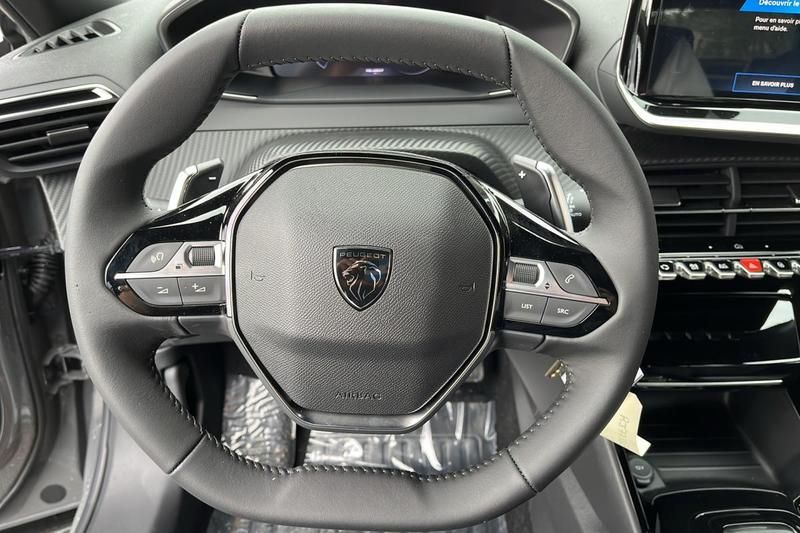 Peugeot 2008 New 130 Eat8 Allure Grip