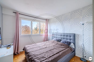 Appartement - 93 m² - 4 pièces