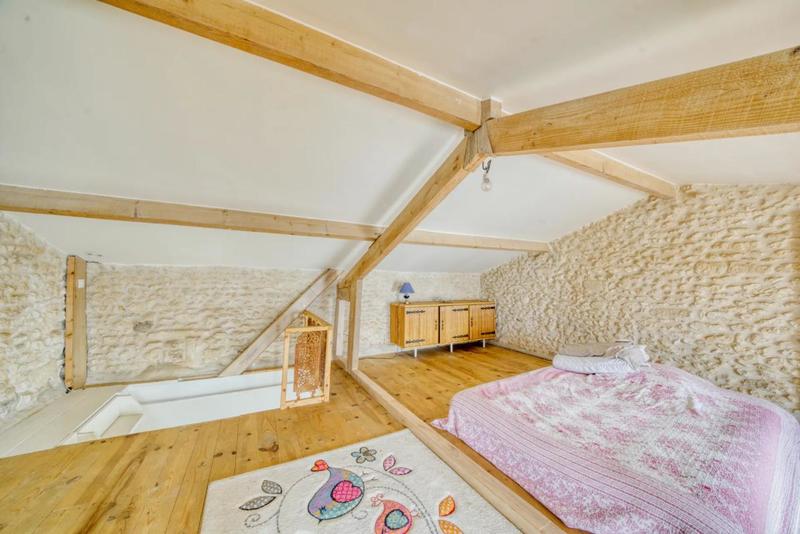 Maison - 271 m² - 10 pièces