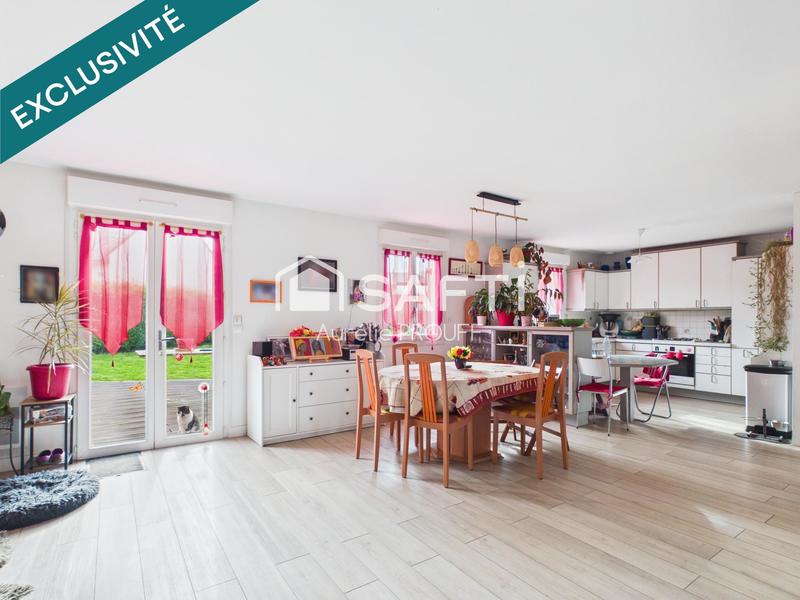 Maison - 94 m² - 5 pièces