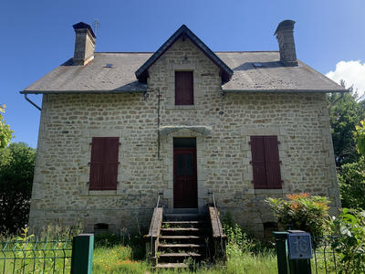 Maison - 103 m² - 6 pièces