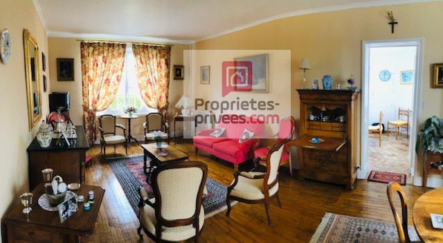 Maison - 163 m² - 7 pièces