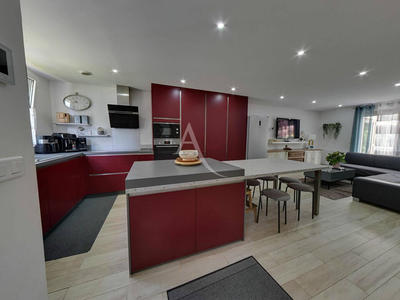 Maison - 134 m² - 6 pièces