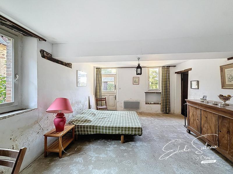 Maison - 270 m² - 10 pièces