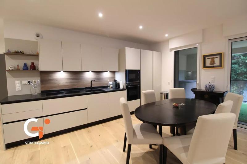 Appartement - 77 m² - 3 pièces