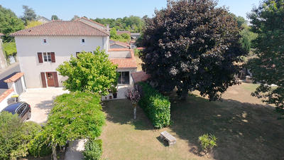 Maison - 190 m² - 6 pièces