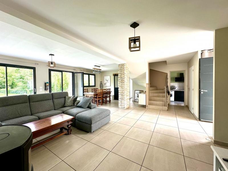 Maison - 119 m² - 6 pièces