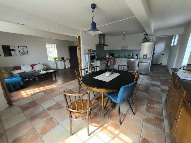 Maison de village - 273 m² - 10 pièces