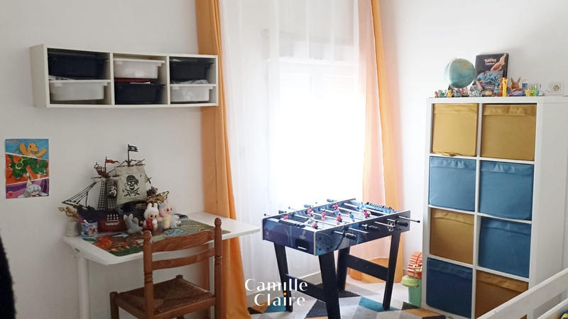 Maison - 234 m² - 6 pièces